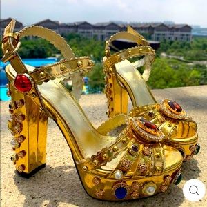 Souk & Sepia Asmara Gold Jeweled Platform Size 41